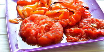 соус из гриль-перца с жимолостью