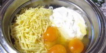 сырно-сметанный соус