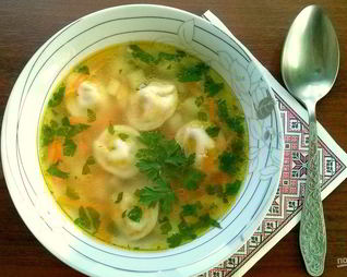 Бабушкин суп с пельменями