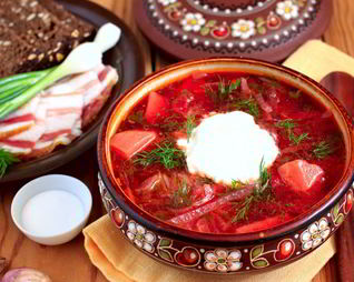 Борщ классический со свеклой