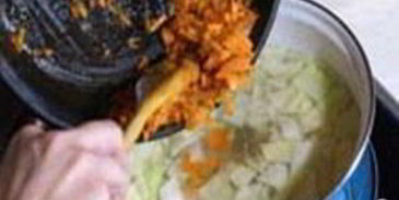 борщ с черносливом