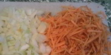 борщ с галушками