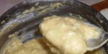 борщ с галушками