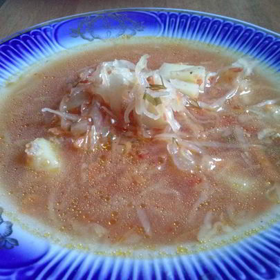 Борщ с кислой капустой на перепелах