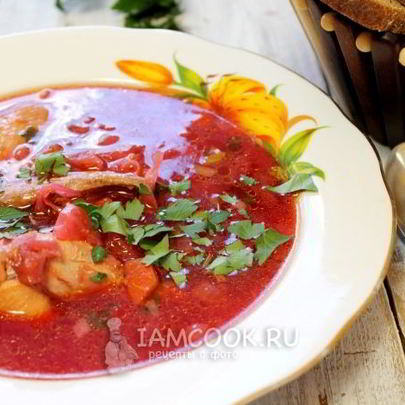 Борщ с куриными крылышками