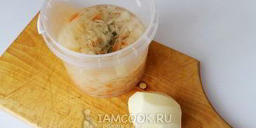 борщ с куриными крылышками