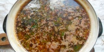 борщ со свекольной ботвой