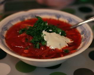 Постный борщ со свеклой и фасолью