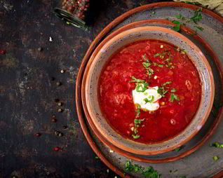 Традиционный холодный борщ