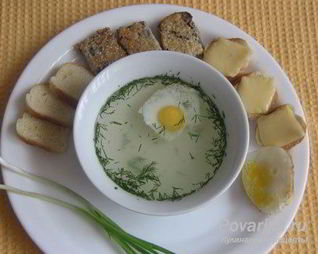 Бульон с гренками