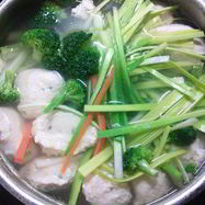 Рецепт Бульона с овощами и куриными клесами