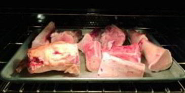 насыщенный говяжий бульон