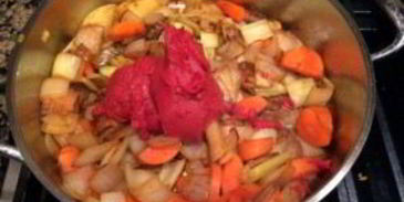 насыщенный говяжий бульон