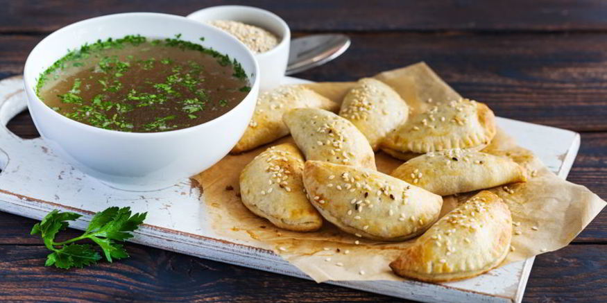 Рецепт пирожков с мясом к бульону