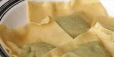 равиоли с зеленым горошком в лимонном бульоне