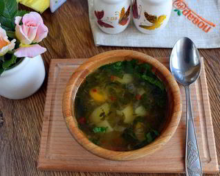 Суп из щавеля на курином бульоне