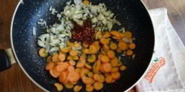 суп из щавеля на курином бульоне