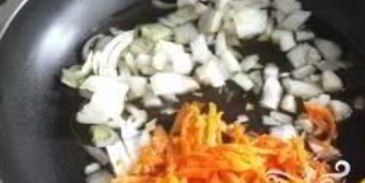 суп на говяжьем бульоне