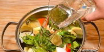 суп на овощном бульоне