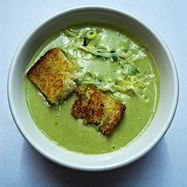 Рецепт Горохового крема-супа с луком-пореем и крутонами