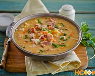 Гороховый суп с копченой курицей в мультиварке