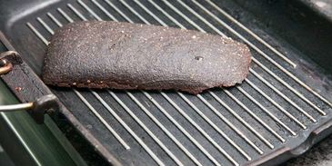 гороховый суп в хлебе