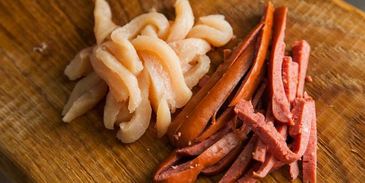 гороховый суп в хлебе