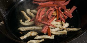 гороховый суп в хлебе