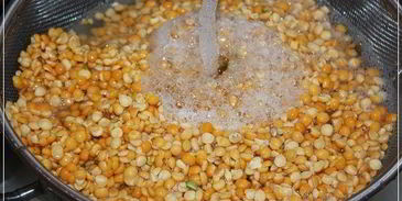 суп гороховый с рулькой поросячьей