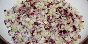 суп гороховый с рулькой поросячьей