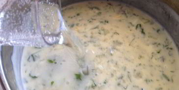 холодный йогуртовый суп