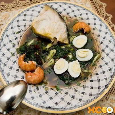 Холодный суп ботвинья