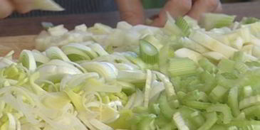 холодный суп-пюре из петрушки