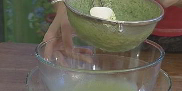 холодный суп-пюре из петрушки