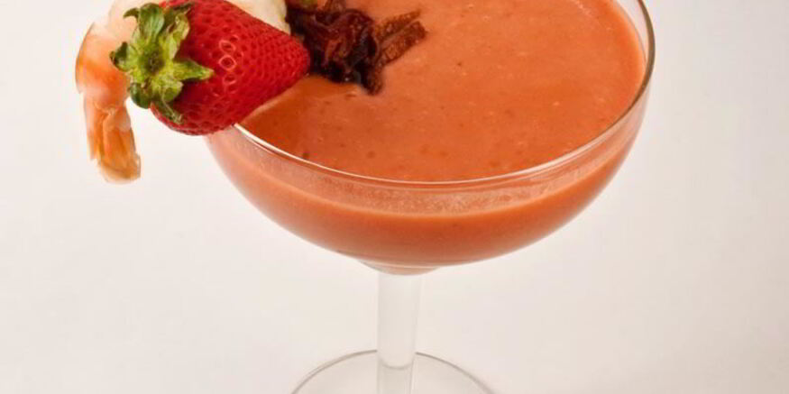 Рецепт томатна-клубничного гаспачо