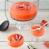 Рецепт Клубничного супа с мятой