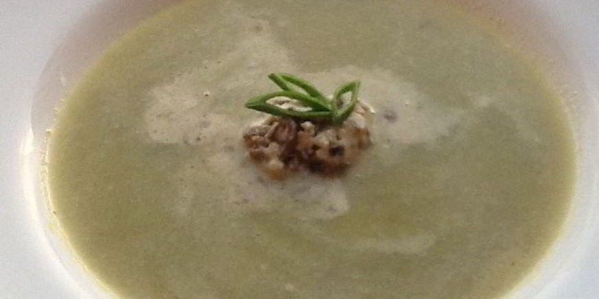 Рецепт крема-супа из спаржи со сливочно-трюфельной заправкой