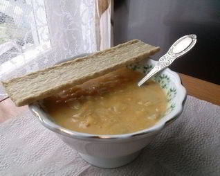 Крем-суп с красной чечевицей и кукурузой