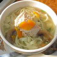 Рецепт Куриного супа с грибами и домашней пастой