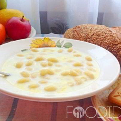 Молочный суп с клецками
