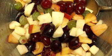 фруктово-ягодная окрошка