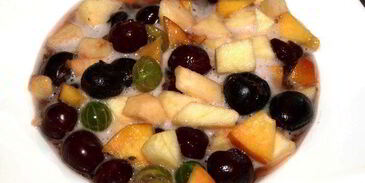 фруктово-ягодная окрошка