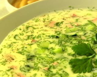 Окрошка на кефире с горчицей