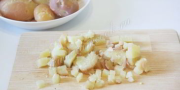 окрошка на сыворотке с куриной грудкой