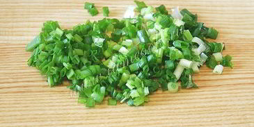 окрошка на сыворотке с куриной грудкой