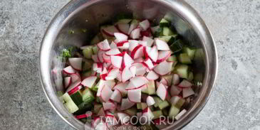 окрошка с копченой курицей