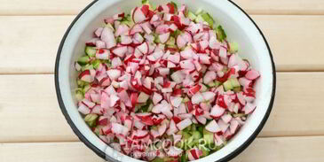 окрошка с крабовыми палочками