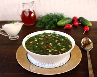 Окрошка с курицей на квасе