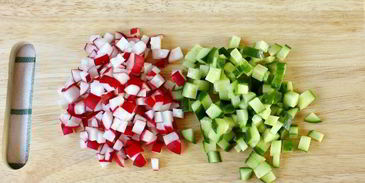 окрошка с курицей на квасе