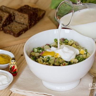 Окрошка с мясом на кефире